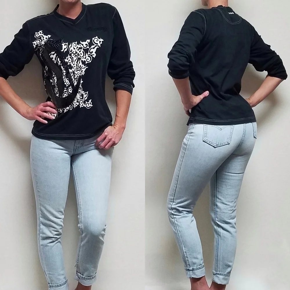 VINTAGE Y2K COOGI Black Spell Out Graphic Long Sleeve V-neck Signature Shirt